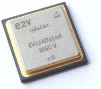 Teledyne E2V高速ADC芯片EV12AD550